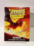 Boîte Dragon Shield Ember protèges-cartes, 100 pochettes matte, emballage rouge et jaune.