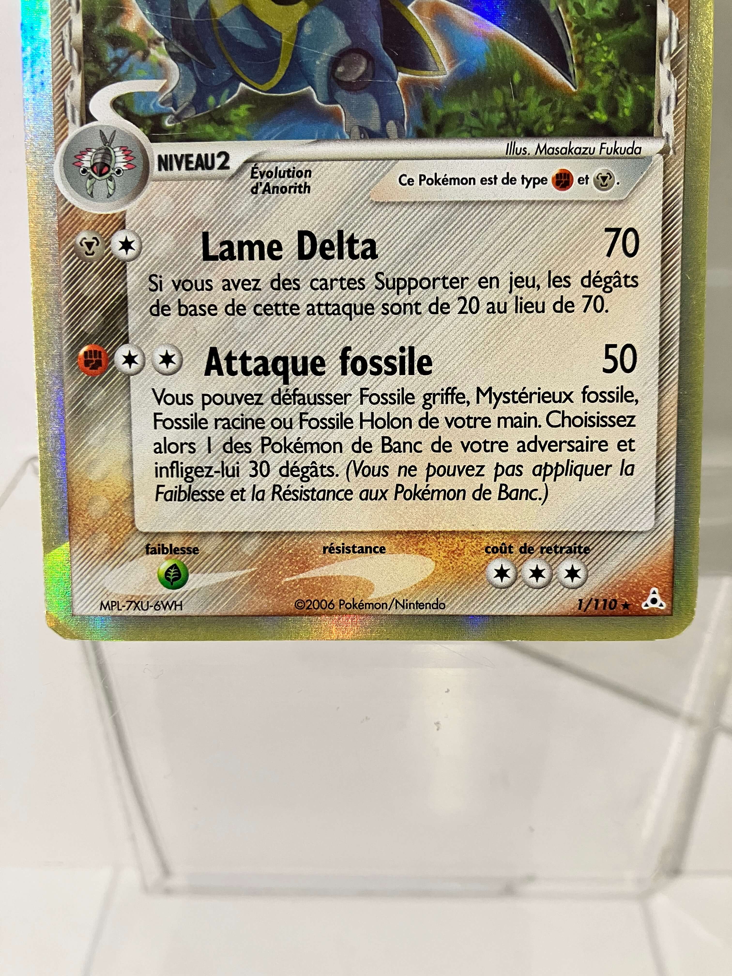 Carte Pokémon Armaldo Delta holographique française, édition EX Fantômes Holon, numéro 1/110.