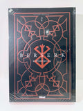 Couverture Berserk Edition Prestige Tome 2 noir et rouge de Kentaro Miura, Glénat