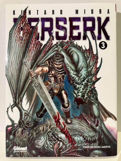 Couverture Berserk Tome 3, manga de Kentaro Miura, guerrier avec épée sanguinolente, monstre vaincu.