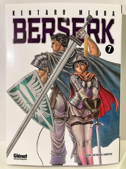 Couverture du manga Berserk tome 7, deux personnages en armure avec épées et bouclier.