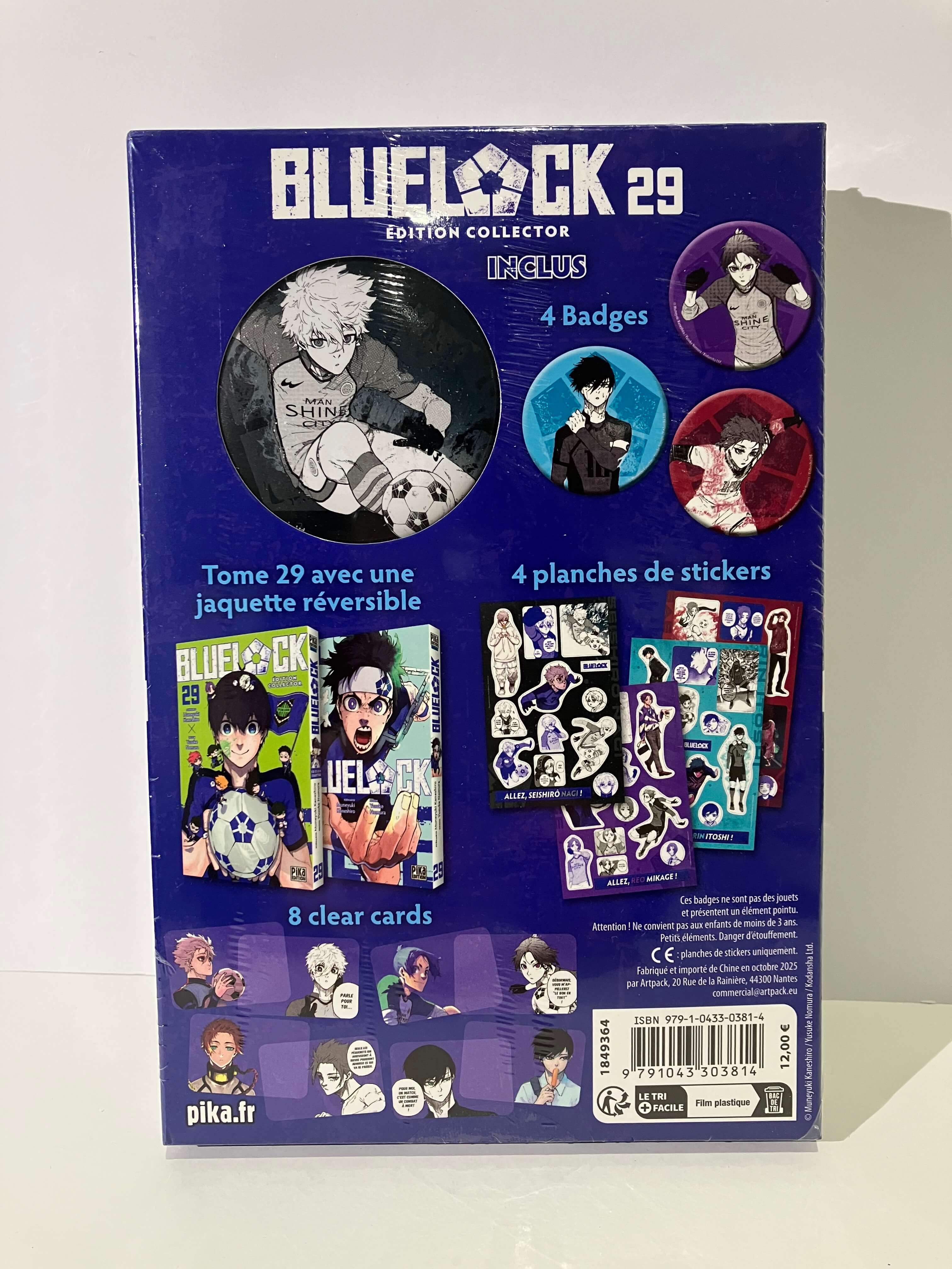 Dos du coffret collector Blue Lock tome 29 avec badges, stickers, jaquette réversible et cartes