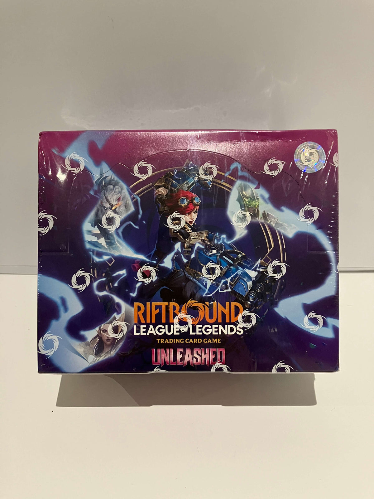 Display Riftbound contenant 24 booster de Unleashed set 3 sous blister