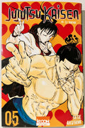 Couverture Jujutsu Kaisen tome 5, deux personnages en pose dynamique sur fond orange cœur
