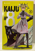 Couverture manga Kaiju No 8 tome 3, personnage féminin en uniforme devant créature