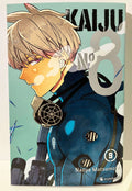 Couverture Kaiju No. 8 tome 9, manga Naoya Matsumoto, personnage en combinaison futuriste