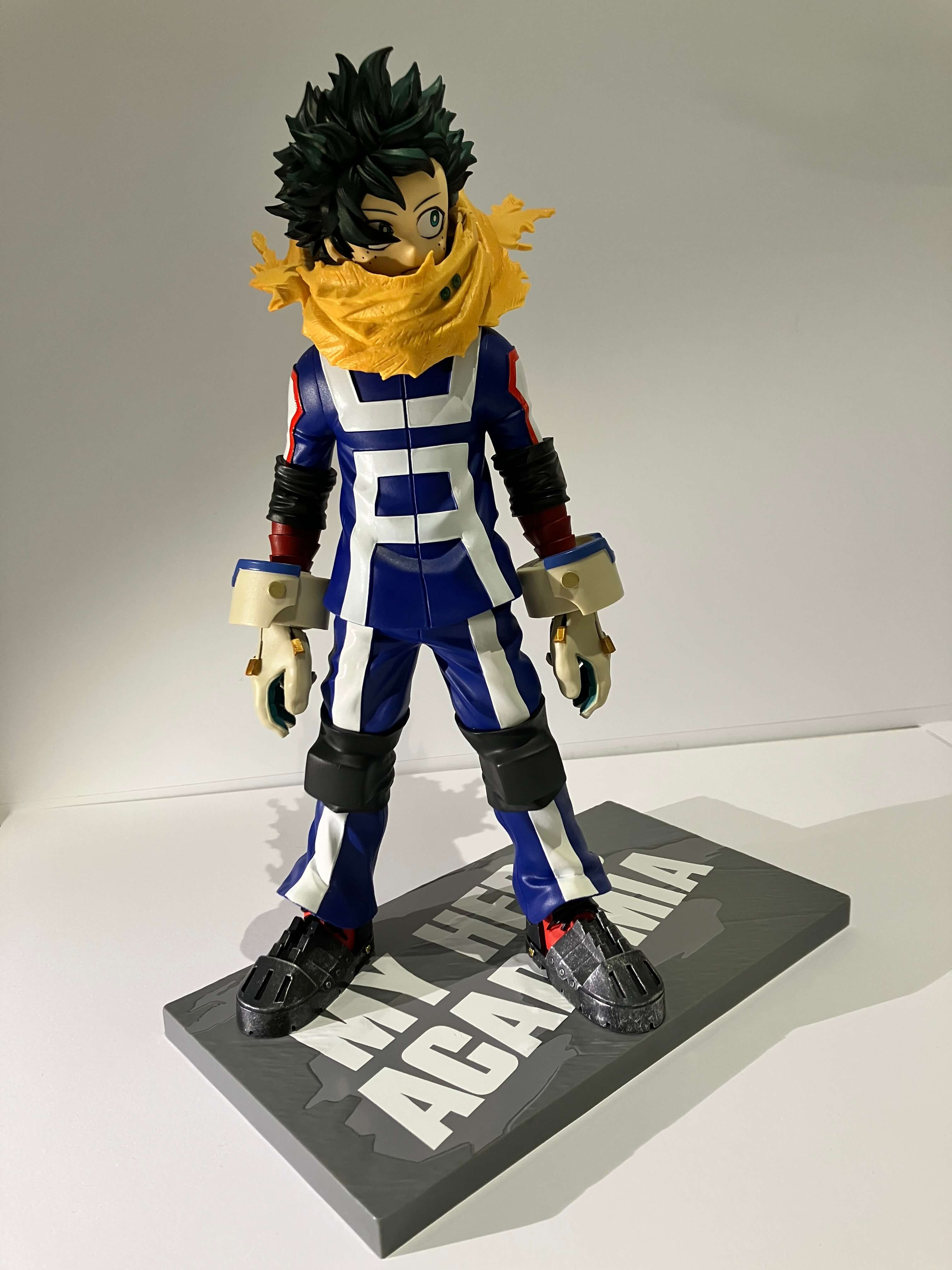 My Hero Academia  Figurine Izuku Midoriya 7th Season Figure cote