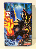 Couverture manga One Punch Man tome 32, héros en armure noire aux flammes, édition Kurokawa