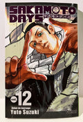 Couverture du manga Sakamoto Days tome 12, personnage principal avec pellicule de film, Glénat