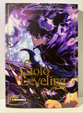 Couverture Solo Leveling tome 17, personnage principal en aura violette, édition Kbooks manga