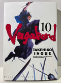 Couverture manga Vagabond tome 10, guerrier samouraï brandissant un sabre, Takehiko Inoue.
